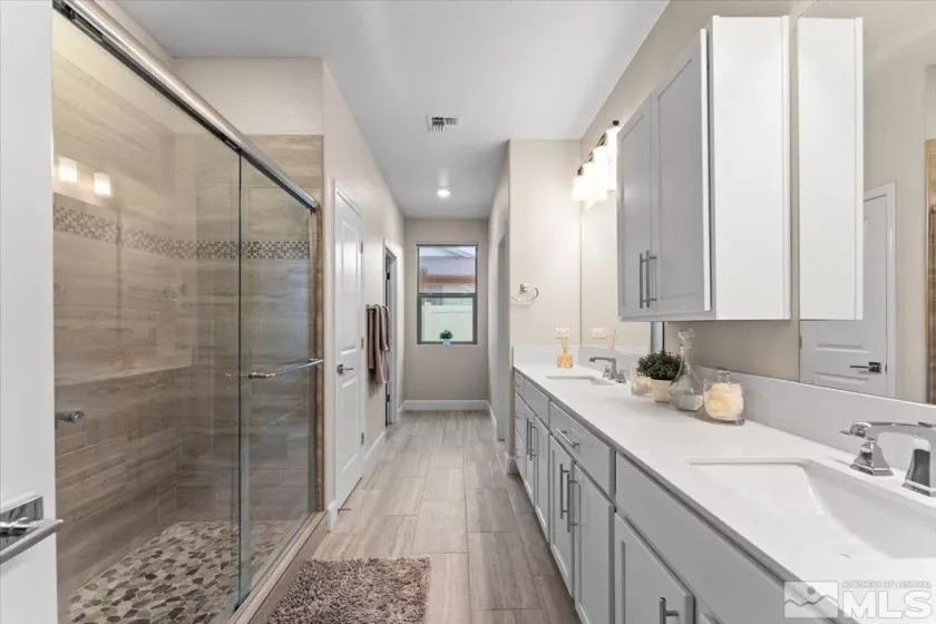 11129 Bandero Heights, Reno, Nevada 89521, 3 Bedrooms Bedrooms, ,3 BathroomsBathrooms,Residential,Residential,Bandero Heights,250006513