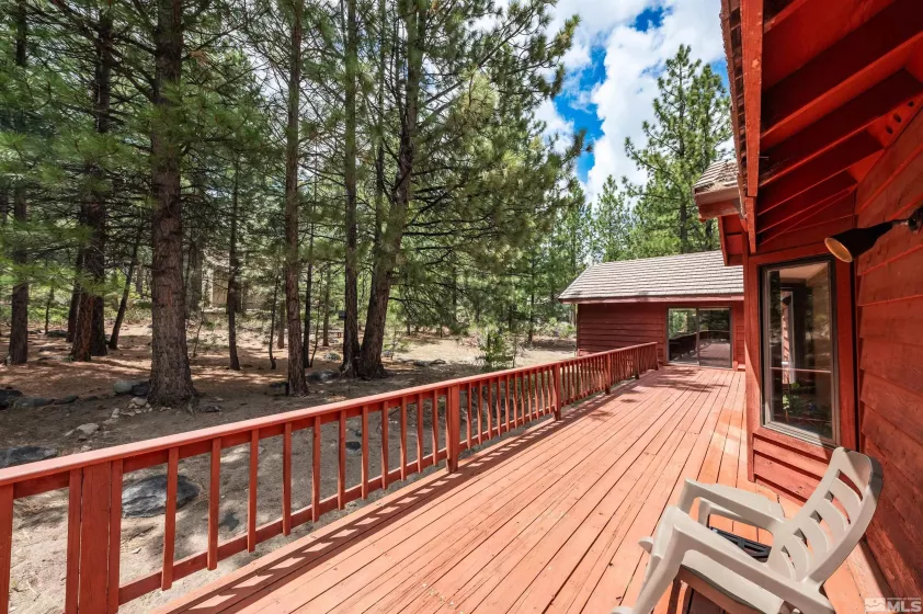 350 Black Pine, Reno, Nevada 89511, 3 Bedrooms Bedrooms, ,3 BathroomsBathrooms,Residential,Residential,Black Pine,250006561