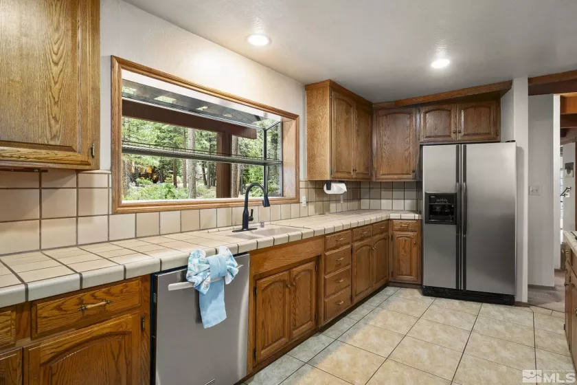 802 ONeil, Incline Village, Nevada 89451, 3 Bedrooms Bedrooms, ,3 BathroomsBathrooms,Residential,Residential,ONeil,250006563