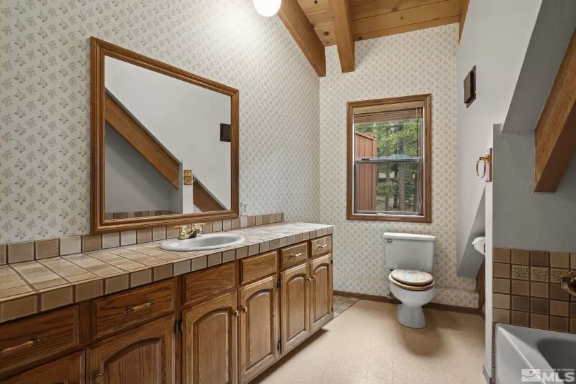 802 ONeil, Incline Village, Nevada 89451, 3 Bedrooms Bedrooms, ,3 BathroomsBathrooms,Residential,Residential,ONeil,250006563