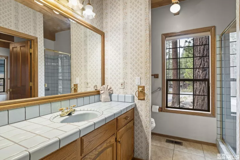 802 ONeil, Incline Village, Nevada 89451, 3 Bedrooms Bedrooms, ,3 BathroomsBathrooms,Residential,Residential,ONeil,250006563
