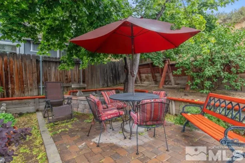 1940 Peavine, Reno, Nevada 89503, 2 Bedrooms Bedrooms, ,2 BathroomsBathrooms,Residential,Residential,Peavine,250006562