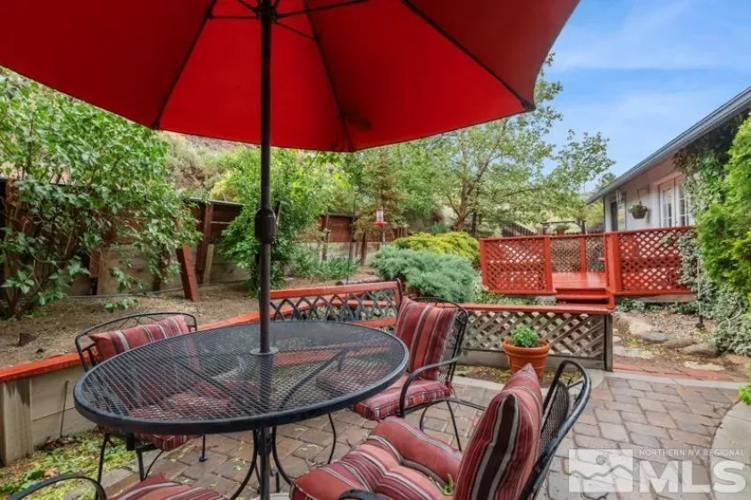1940 Peavine, Reno, Nevada 89503, 2 Bedrooms Bedrooms, ,2 BathroomsBathrooms,Residential,Residential,Peavine,250006562