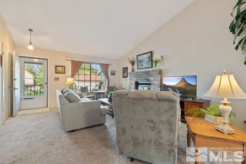 1940 Peavine, Reno, Nevada 89503, 2 Bedrooms Bedrooms, ,2 BathroomsBathrooms,Residential,Residential,Peavine,250006562