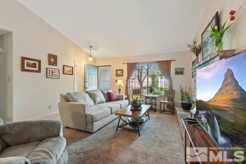 1940 Peavine, Reno, Nevada 89503, 2 Bedrooms Bedrooms, ,2 BathroomsBathrooms,Residential,Residential,Peavine,250006562