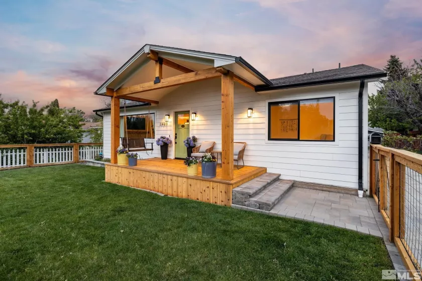 2480 Idlewild, Reno, Nevada 89509, 3 Bedrooms Bedrooms, ,2 BathroomsBathrooms,Residential,Residential,Idlewild,250006564
