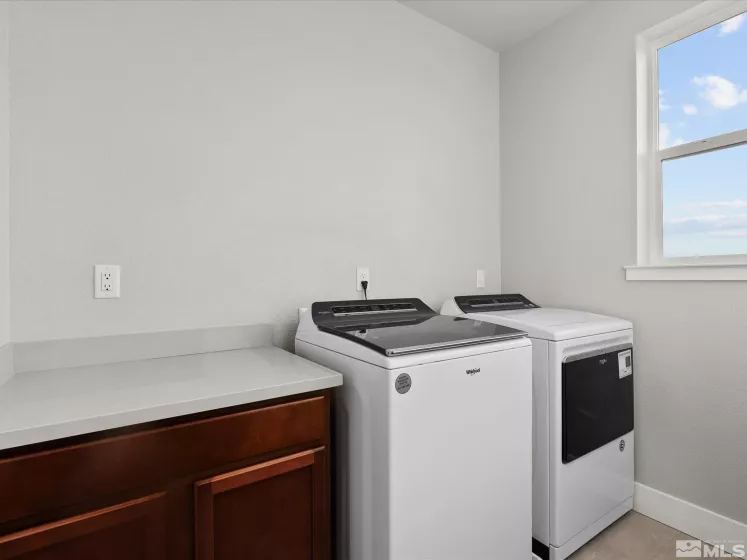 213 Enclave Key, Reno, Nevada 89506, 4 Bedrooms Bedrooms, ,3 BathroomsBathrooms,Residential,Residential,Enclave Key,250006508