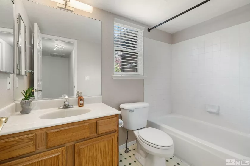 1890 Tess, Reno, Nevada 89511, 4 Bedrooms Bedrooms, ,3 BathroomsBathrooms,Residential,Residential,Tess,250006484