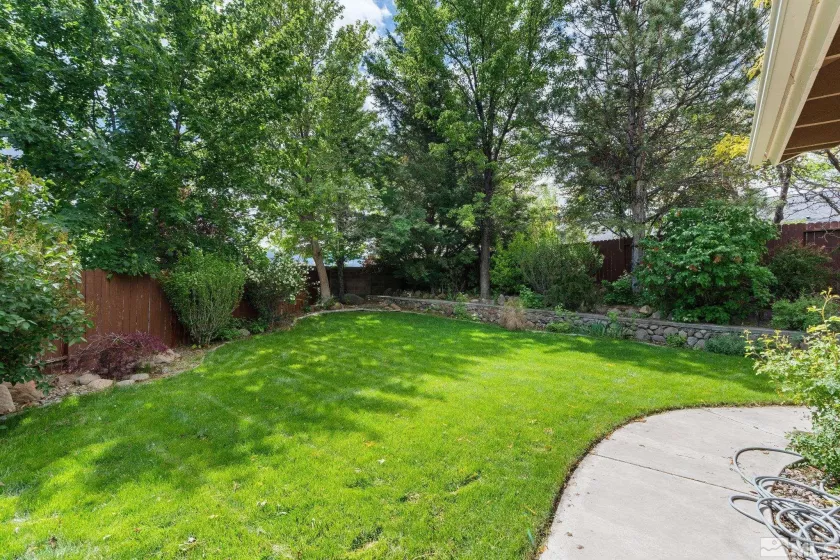1890 Tess, Reno, Nevada 89511, 4 Bedrooms Bedrooms, ,3 BathroomsBathrooms,Residential,Residential,Tess,250006484