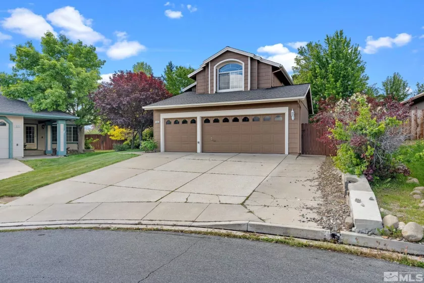 1890 Tess, Reno, Nevada 89511, 4 Bedrooms Bedrooms, ,3 BathroomsBathrooms,Residential,Residential,Tess,250006484