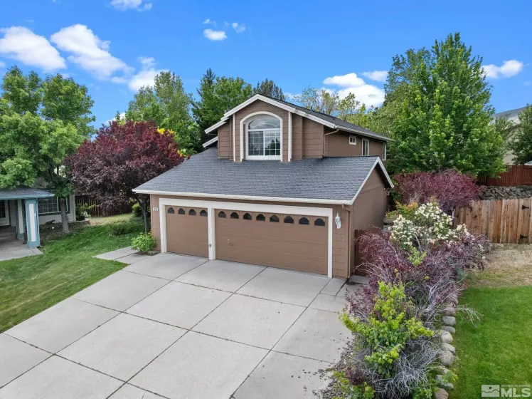 1890 Tess, Reno, Nevada 89511, 4 Bedrooms Bedrooms, ,3 BathroomsBathrooms,Residential,Residential,Tess,250006484
