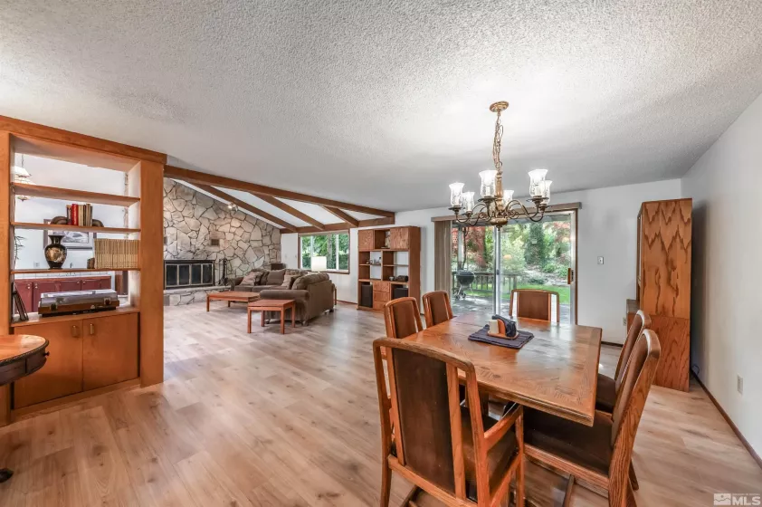 12565 Creek Crest, Reno, Nevada 89511, 3 Bedrooms Bedrooms, ,2 BathroomsBathrooms,Residential,Residential,Creek Crest,250006487