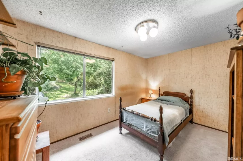 12565 Creek Crest, Reno, Nevada 89511, 3 Bedrooms Bedrooms, ,2 BathroomsBathrooms,Residential,Residential,Creek Crest,250006487