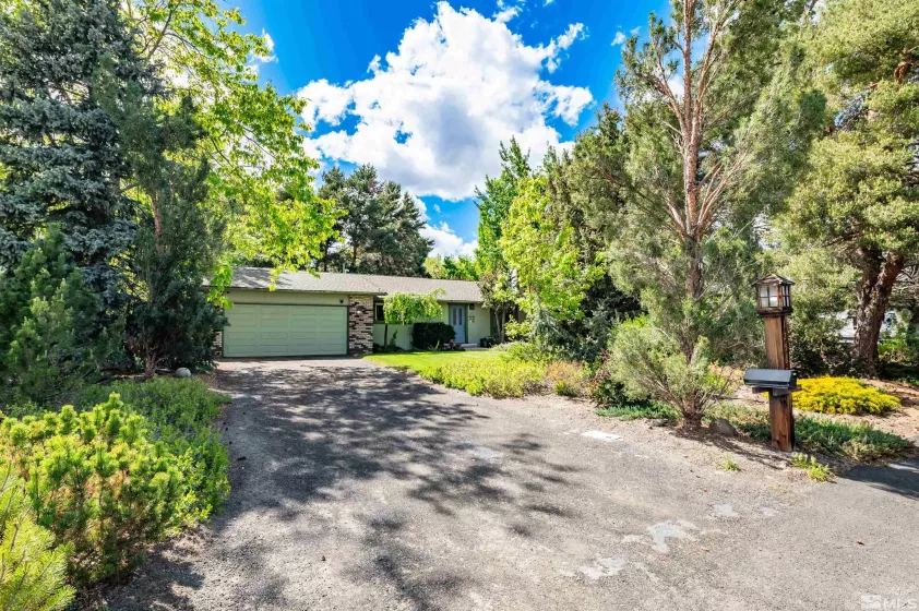 12565 Creek Crest, Reno, Nevada 89511, 3 Bedrooms Bedrooms, ,2 BathroomsBathrooms,Residential,Residential,Creek Crest,250006487