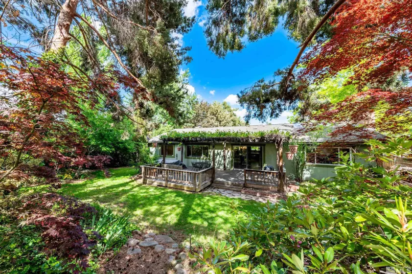 12565 Creek Crest, Reno, Nevada 89511, 3 Bedrooms Bedrooms, ,2 BathroomsBathrooms,Residential,Residential,Creek Crest,250006487