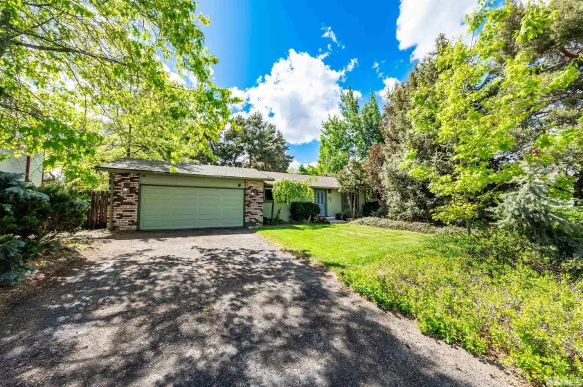 12565 Creek Crest, Reno, Nevada 89511, 3 Bedrooms Bedrooms, ,2 BathroomsBathrooms,Residential,Residential,Creek Crest,250006487