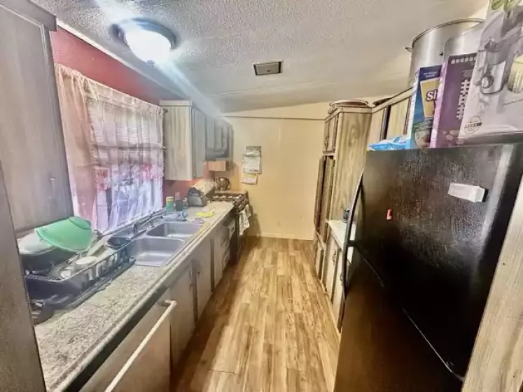 90 Silver Reef Drive, Reno, Nevada 89506, 3 Bedrooms Bedrooms, 9 Rooms Rooms,2 BathroomsBathrooms,Manufactured,Residential,Silver Reef,250006575