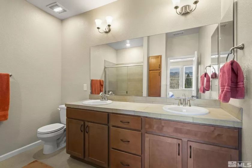 2740 Elsie Irene, Reno, Nevada 89503, 2 Bedrooms Bedrooms, ,3 BathroomsBathrooms,Residential,Residential,Elsie Irene,250005797