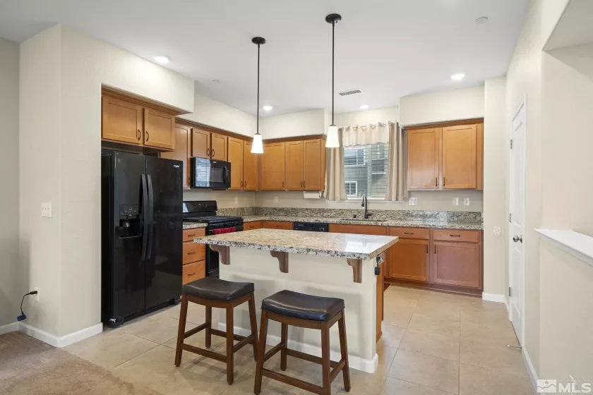 2740 Elsie Irene, Reno, Nevada 89503, 2 Bedrooms Bedrooms, ,3 BathroomsBathrooms,Residential,Residential,Elsie Irene,250005797