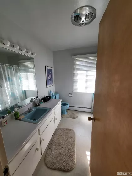 828 Washington, Carson City, Nevada 89703, 3 Bedrooms Bedrooms, ,2 BathroomsBathrooms,Residential,Residential,Washington,250003747