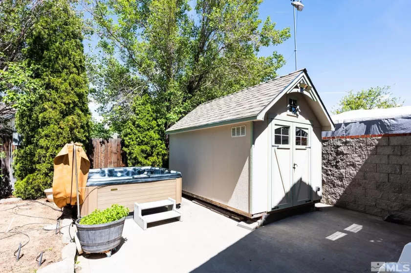 971 Fieldgate, Gardnerville, Nevada 89460, 3 Bedrooms Bedrooms, ,4 BathroomsBathrooms,Residential,Residential,Fieldgate,250006515