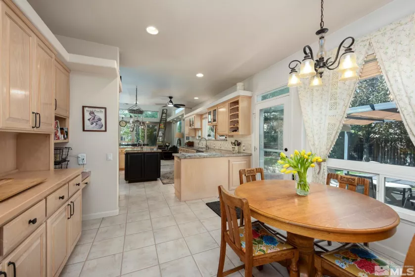 971 Fieldgate, Gardnerville, Nevada 89460, 3 Bedrooms Bedrooms, ,4 BathroomsBathrooms,Residential,Residential,Fieldgate,250006515