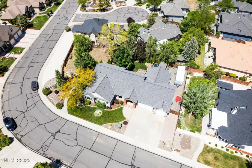 971 Fieldgate, Gardnerville, Nevada 89460, 3 Bedrooms Bedrooms, ,4 BathroomsBathrooms,Residential,Residential,Fieldgate,250006515