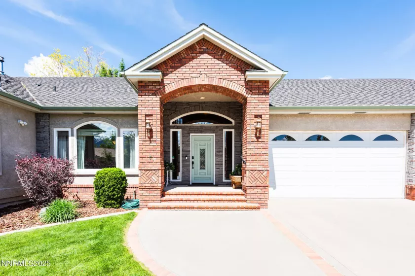 971 Fieldgate, Gardnerville, Nevada 89460, 3 Bedrooms Bedrooms, ,4 BathroomsBathrooms,Residential,Residential,Fieldgate,250006515