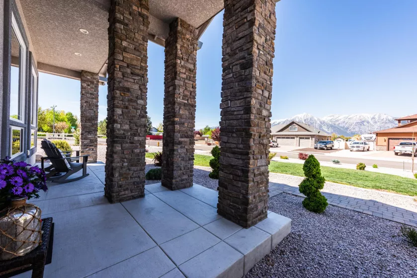 1023 Sun Crest, Gardnerville, Nevada 89460, 4 Bedrooms Bedrooms, ,3 BathroomsBathrooms,Residential,Residential,Sun Crest,250050011