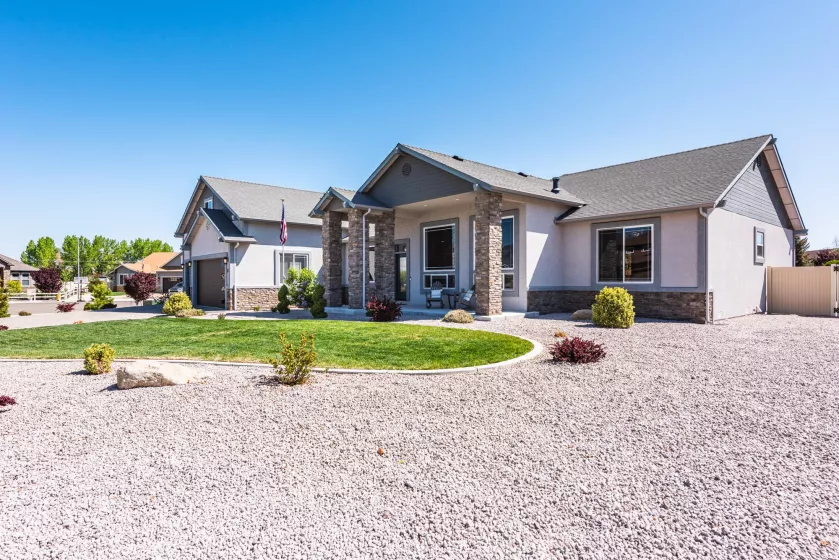 1023 Sun Crest, Gardnerville, Nevada 89460, 4 Bedrooms Bedrooms, ,3 BathroomsBathrooms,Residential,Residential,Sun Crest,250050011