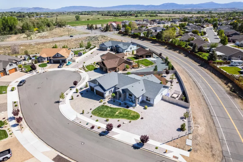 1023 Sun Crest, Gardnerville, Nevada 89460, 4 Bedrooms Bedrooms, ,3 BathroomsBathrooms,Residential,Residential,Sun Crest,250050011