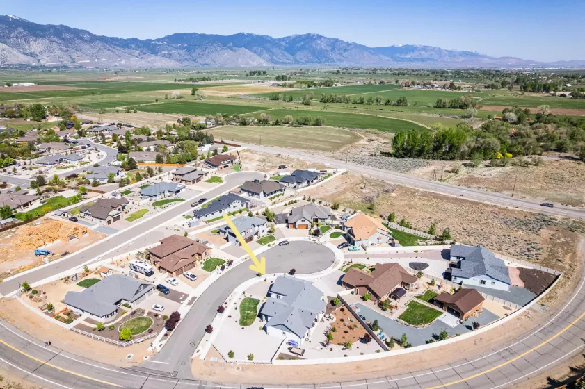 1023 Sun Crest, Gardnerville, Nevada 89460, 4 Bedrooms Bedrooms, ,3 BathroomsBathrooms,Residential,Residential,Sun Crest,250050011