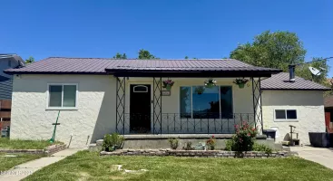 50 Bellevue, Winnemucca, Nevada 89445, 3 Bedrooms Bedrooms, ,2 BathroomsBathrooms,Residential,Residential,Bellevue,250050010
