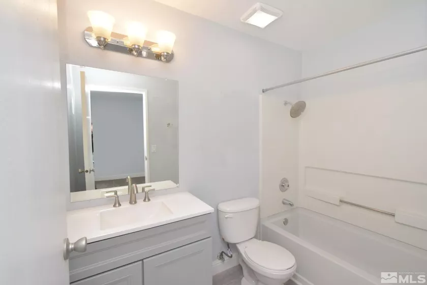 3230 Wedekind, Sparks, Nevada 89431, 2 Bedrooms Bedrooms, ,3 BathroomsBathrooms,Residential,Residential,Wedekind,250006501