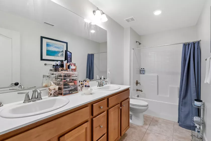 1390 Tule Peak, Carson City, Nevada 89701, 4 Bedrooms Bedrooms, ,3 BathroomsBathrooms,Residential,Residential,Tule Peak,250050013