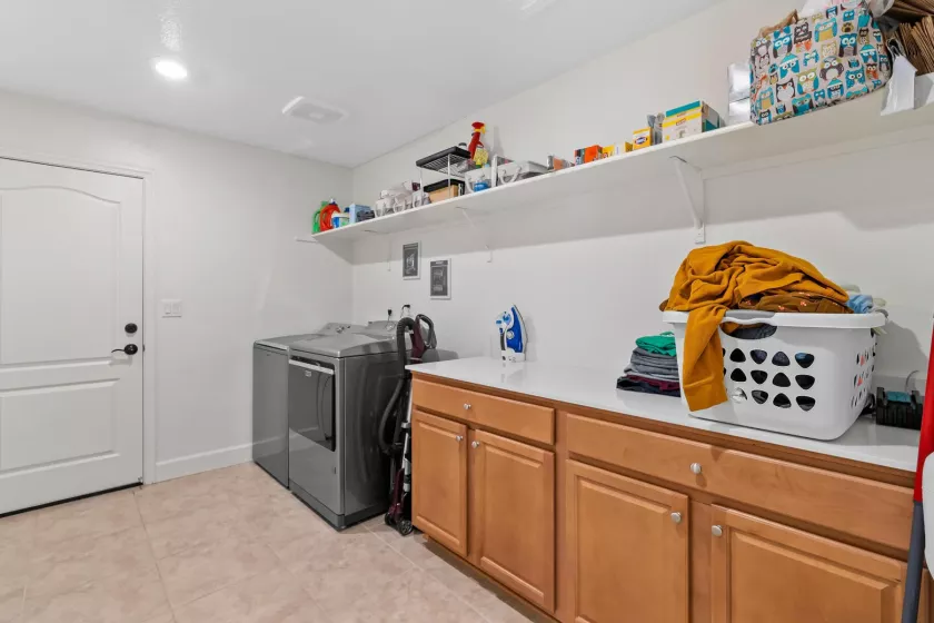 1390 Tule Peak, Carson City, Nevada 89701, 4 Bedrooms Bedrooms, ,3 BathroomsBathrooms,Residential,Residential,Tule Peak,250050013