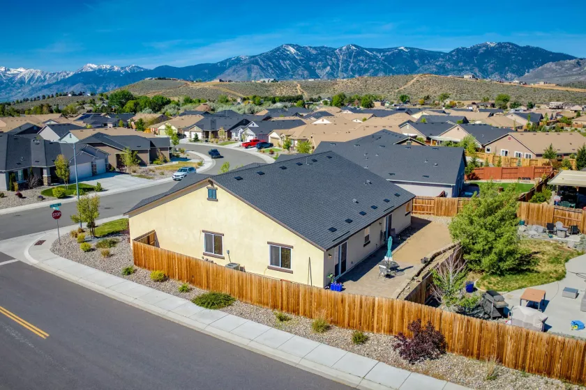 1390 Tule Peak, Carson City, Nevada 89701, 4 Bedrooms Bedrooms, ,3 BathroomsBathrooms,Residential,Residential,Tule Peak,250050013