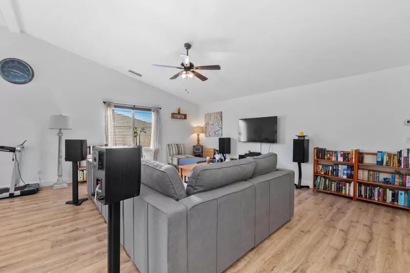 1390 Tule Peak, Carson City, Nevada 89701, 4 Bedrooms Bedrooms, ,3 BathroomsBathrooms,Residential,Residential,Tule Peak,250050013