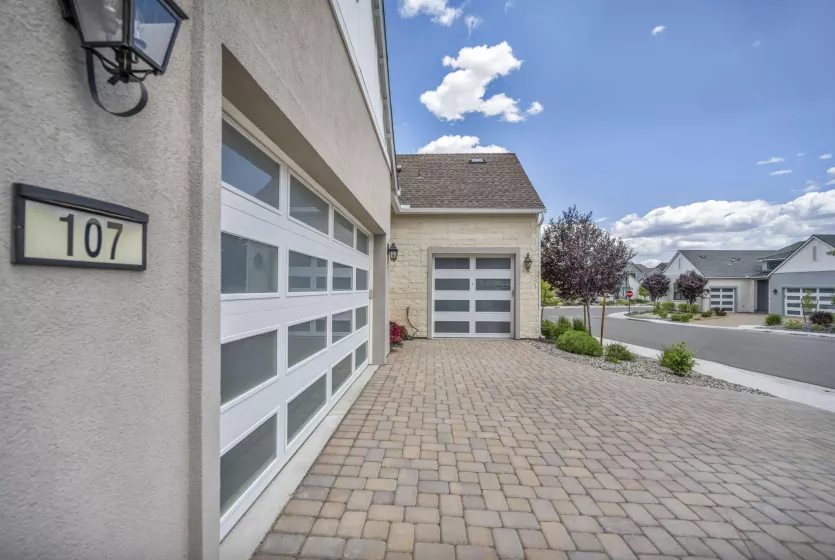 107 Bridlemoor, Reno, Nevada 89511, 3 Bedrooms Bedrooms, ,4 BathroomsBathrooms,Residential,Residential,Bridlemoor,250050019
