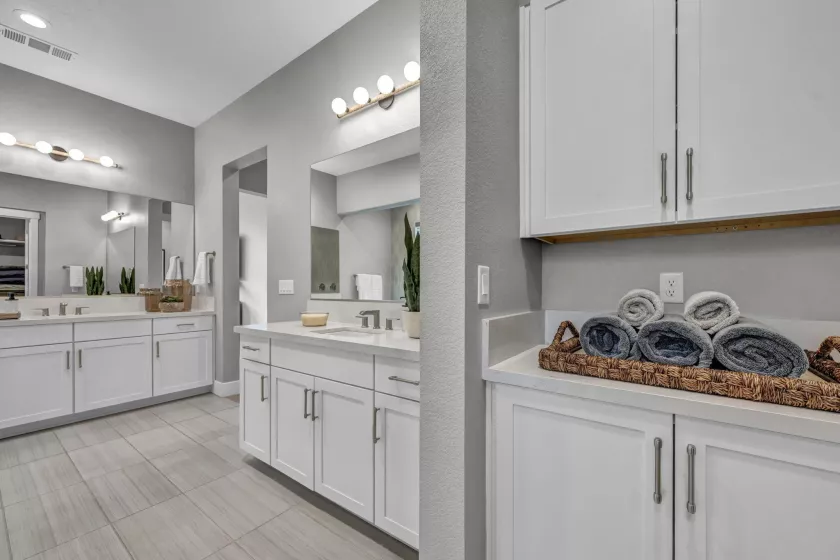 107 Bridlemoor, Reno, Nevada 89511, 3 Bedrooms Bedrooms, ,4 BathroomsBathrooms,Residential,Residential,Bridlemoor,250050019