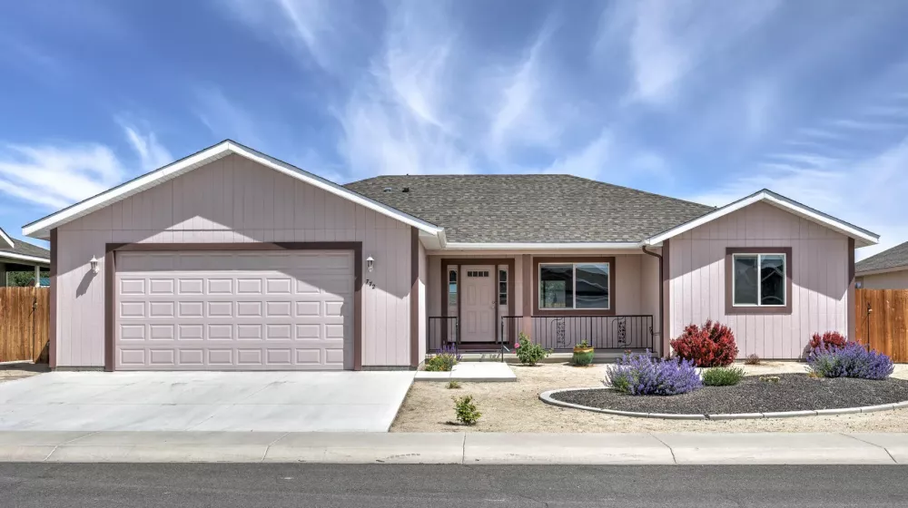 772 Megan, Fallon, Nevada 89406, 3 Bedrooms Bedrooms, ,2 BathroomsBathrooms,Residential,Residential,Megan,250050028