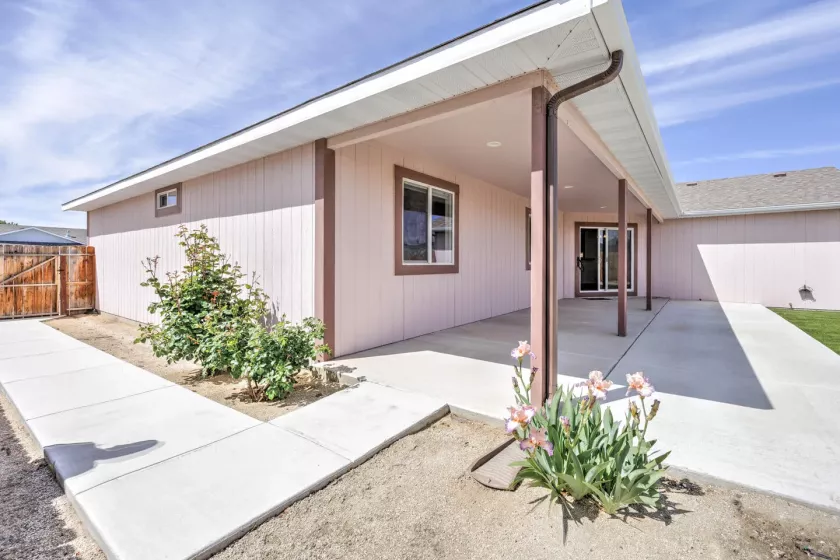 772 Megan, Fallon, Nevada 89406, 3 Bedrooms Bedrooms, ,2 BathroomsBathrooms,Residential,Residential,Megan,250050028