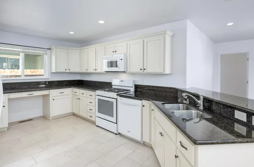 772 Megan, Fallon, Nevada 89406, 3 Bedrooms Bedrooms, ,2 BathroomsBathrooms,Residential,Residential,Megan,250050028