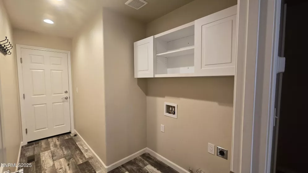 3185 Cliffrose, Silver Springs, Nevada 89429, 4 Bedrooms Bedrooms, ,2 BathroomsBathrooms,Residential,Residential,Cliffrose,250050043