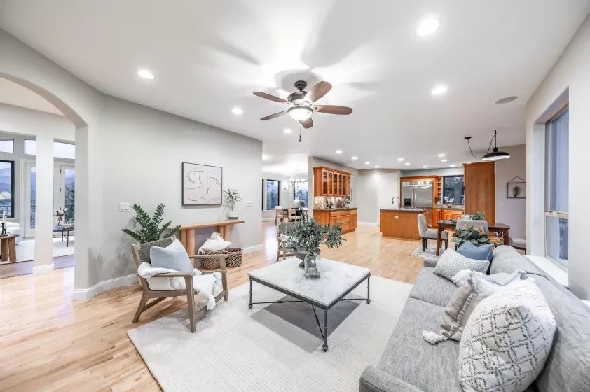 17144 Majestic View, Reno, Nevada 89521, 4 Bedrooms Bedrooms, ,4 BathroomsBathrooms,Residential,Residential,Majestic View,250050052