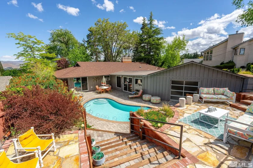 2135 Skyline, Reno, Nevada 89509, 3 Bedrooms Bedrooms, ,3 BathroomsBathrooms,Residential,Residential,Skyline,250006502