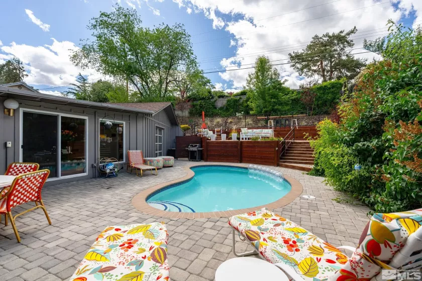 2135 Skyline, Reno, Nevada 89509, 3 Bedrooms Bedrooms, ,3 BathroomsBathrooms,Residential,Residential,Skyline,250006502