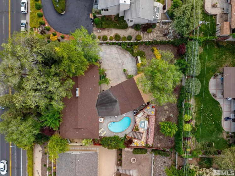 2135 Skyline, Reno, Nevada 89509, 3 Bedrooms Bedrooms, ,3 BathroomsBathrooms,Residential,Residential,Skyline,250006502
