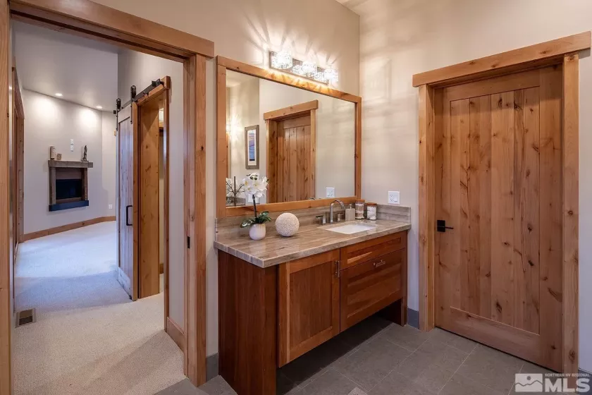 11255 Boulder Glen, Reno, Nevada 89511, 4 Bedrooms Bedrooms, ,6 BathroomsBathrooms,Residential,Residential,Boulder Glen,250050066