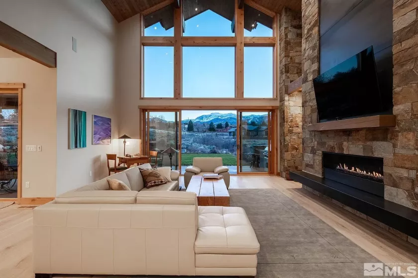 11255 Boulder Glen, Reno, Nevada 89511, 4 Bedrooms Bedrooms, ,6 BathroomsBathrooms,Residential,Residential,Boulder Glen,250050066